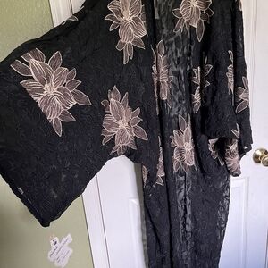 Bisht, Dubai, Stylish Abaya, Lace Trim